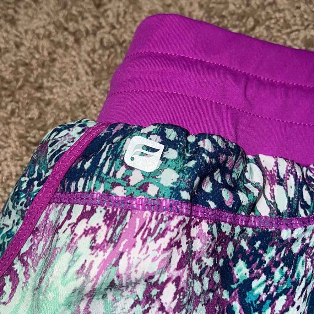 Fabletics shorts - Picture 4 of 5